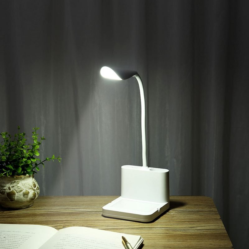 Eye Protection Desk Lamp With Pen Phone Holder