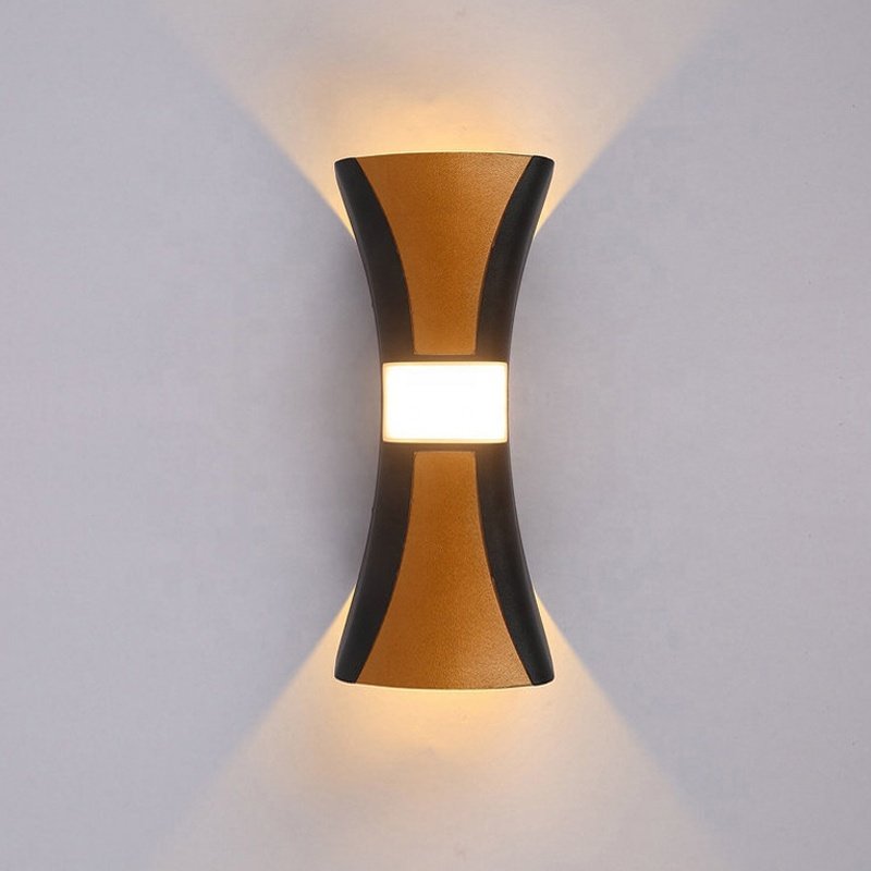 Modern Waterproof Wall Light For Outdoor